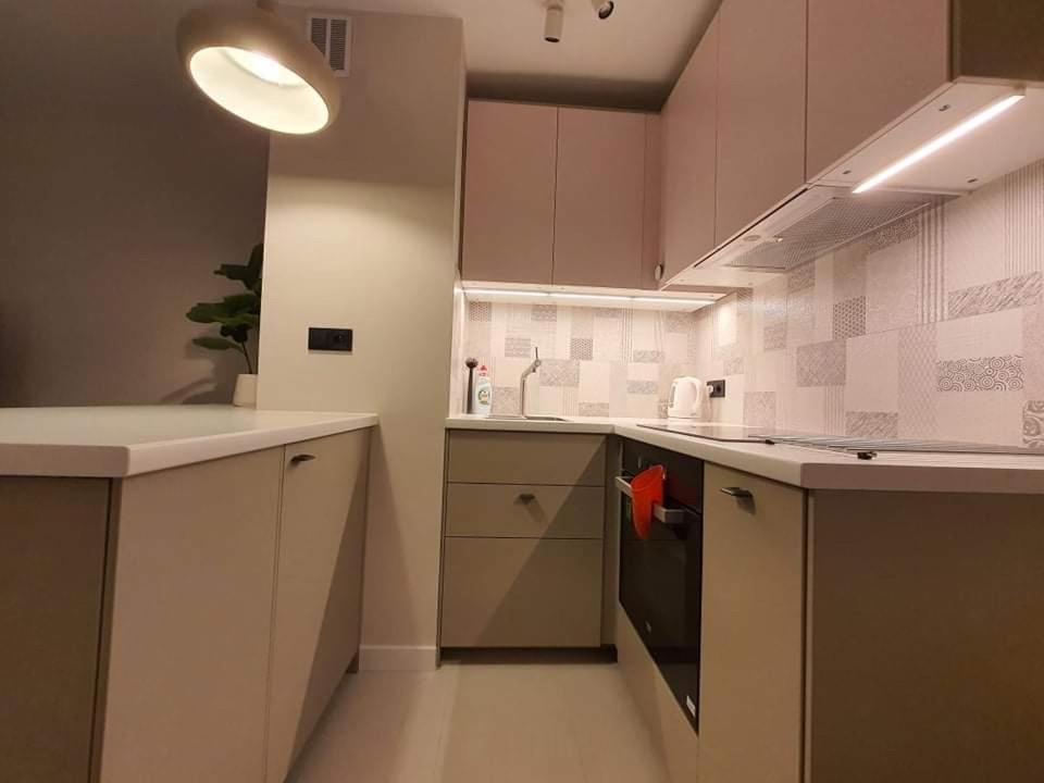 Mlociny Metro Apartment 3 Warsawa Bagian luar foto